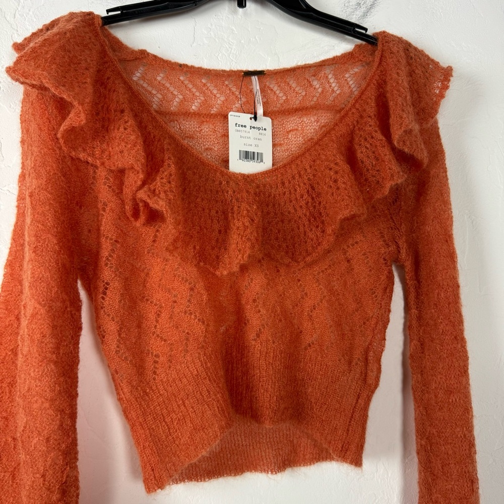 Free People Pullover Sweater Knit Top Macaroon Ruffle Collar Orange Mohair Soft - Picture 3 of 8